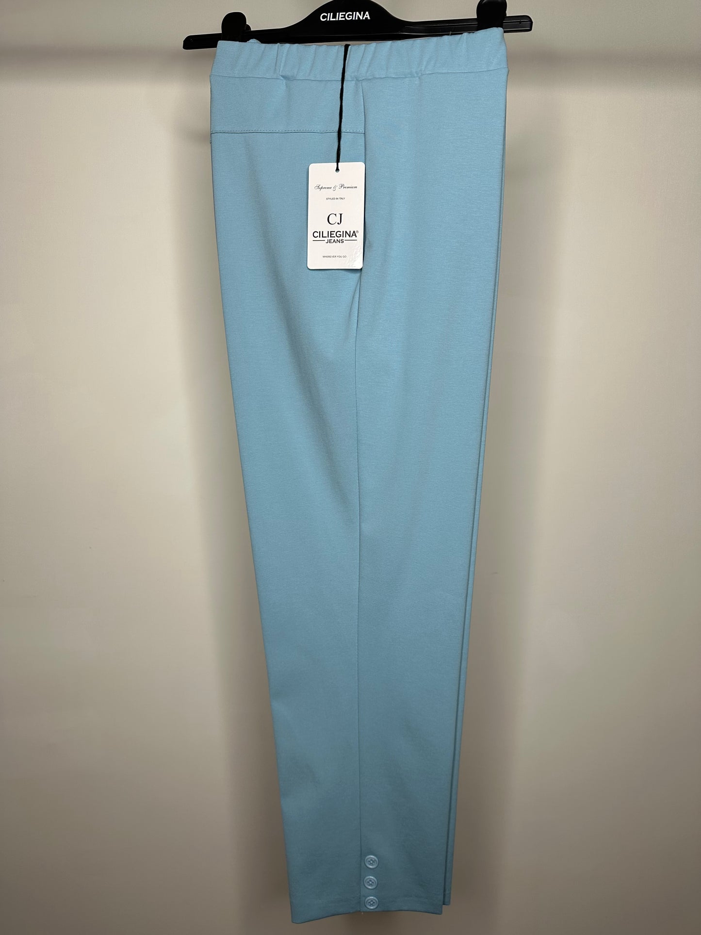 Pantaloni con 3 Bottoncini alla Caviglia, Ciliegina - 4 Colori