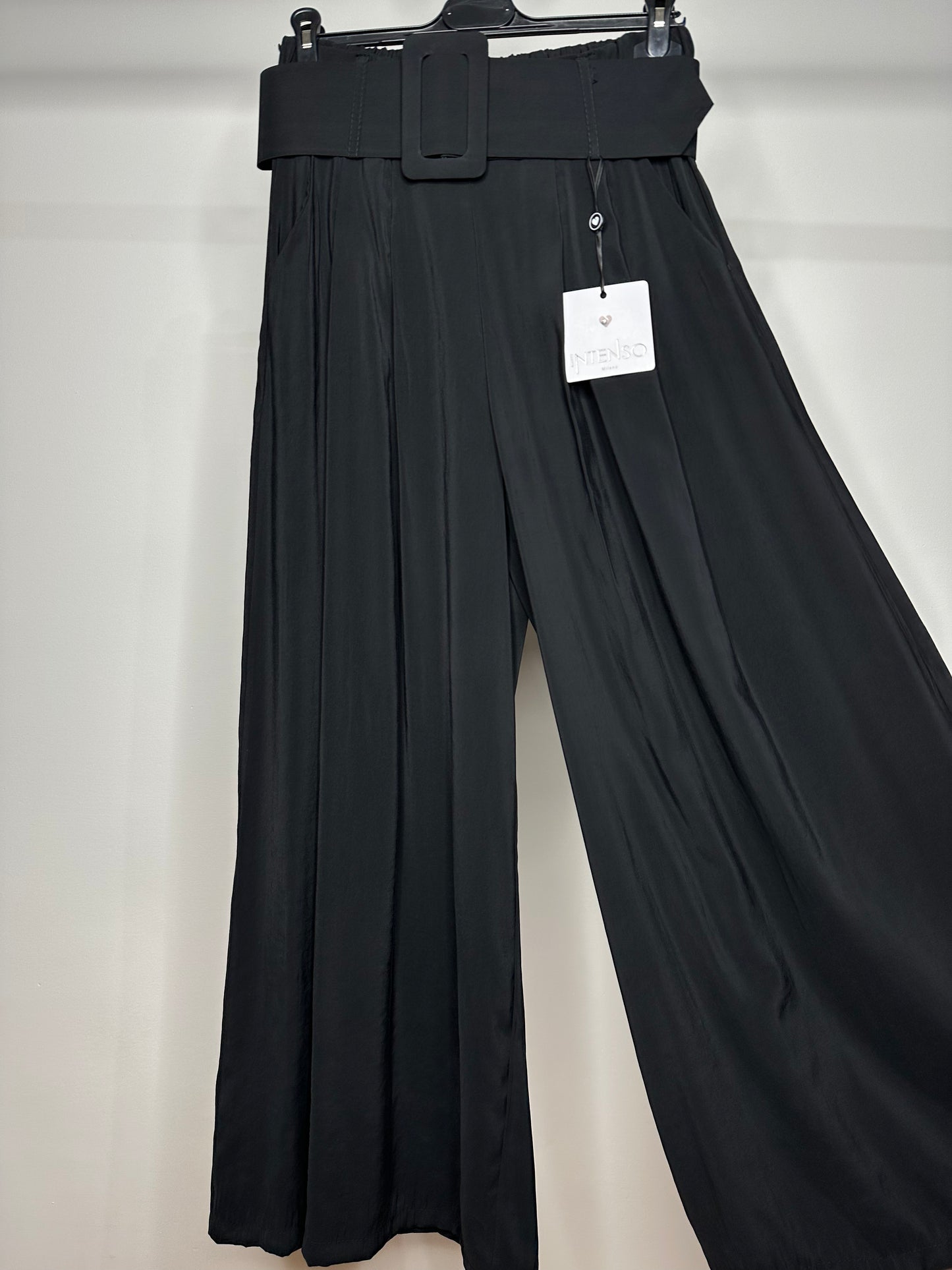 Pantaloni con Cinta - 4 Colori
