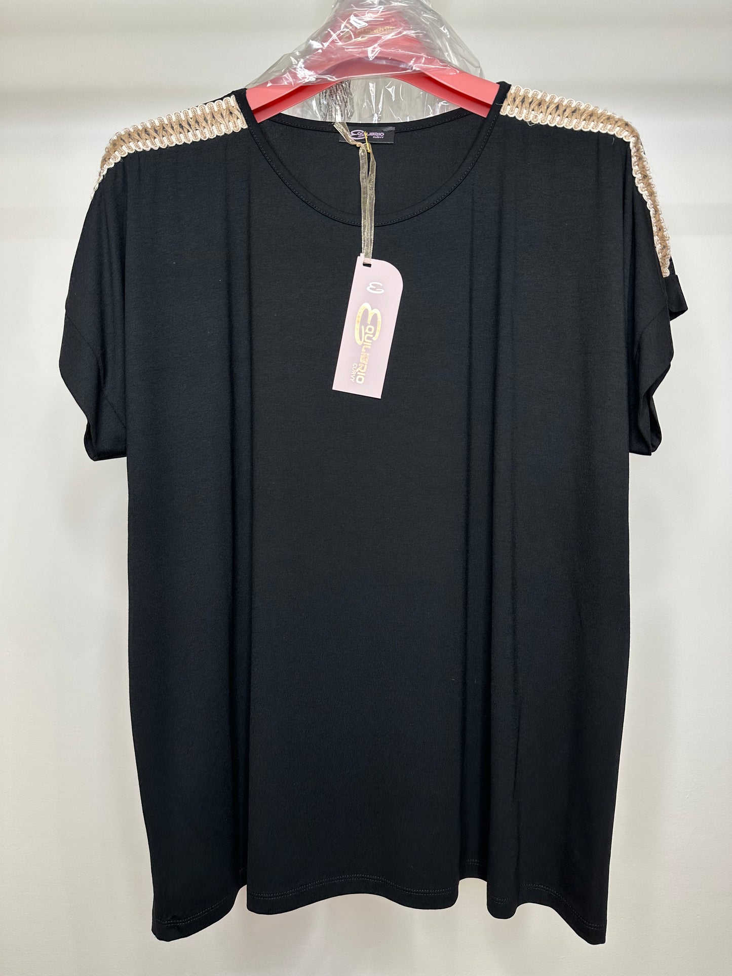 Maglia Calibrata con Ricamo - Nero