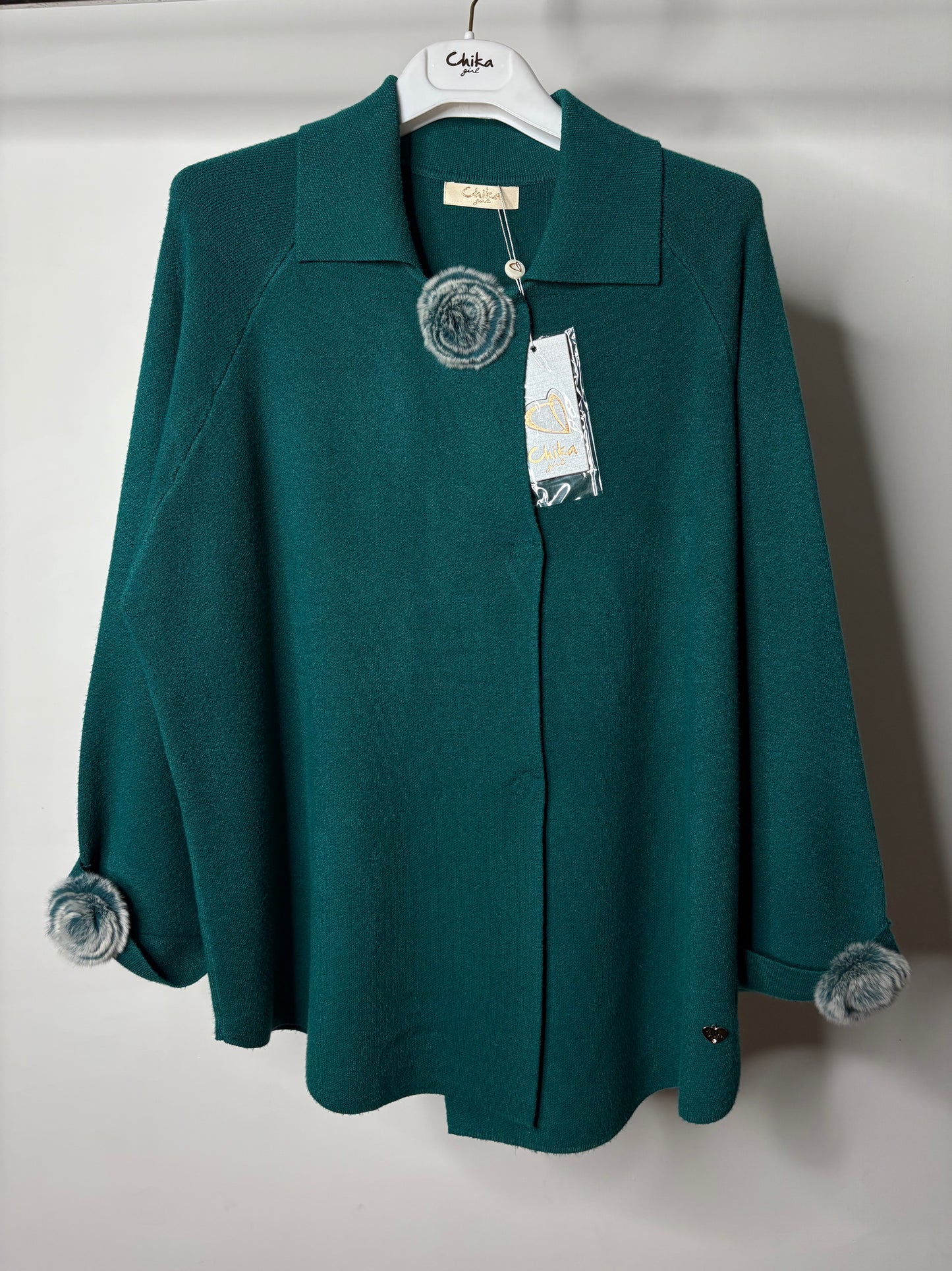 Maglia con Applicazione, Chika - 6 Colori