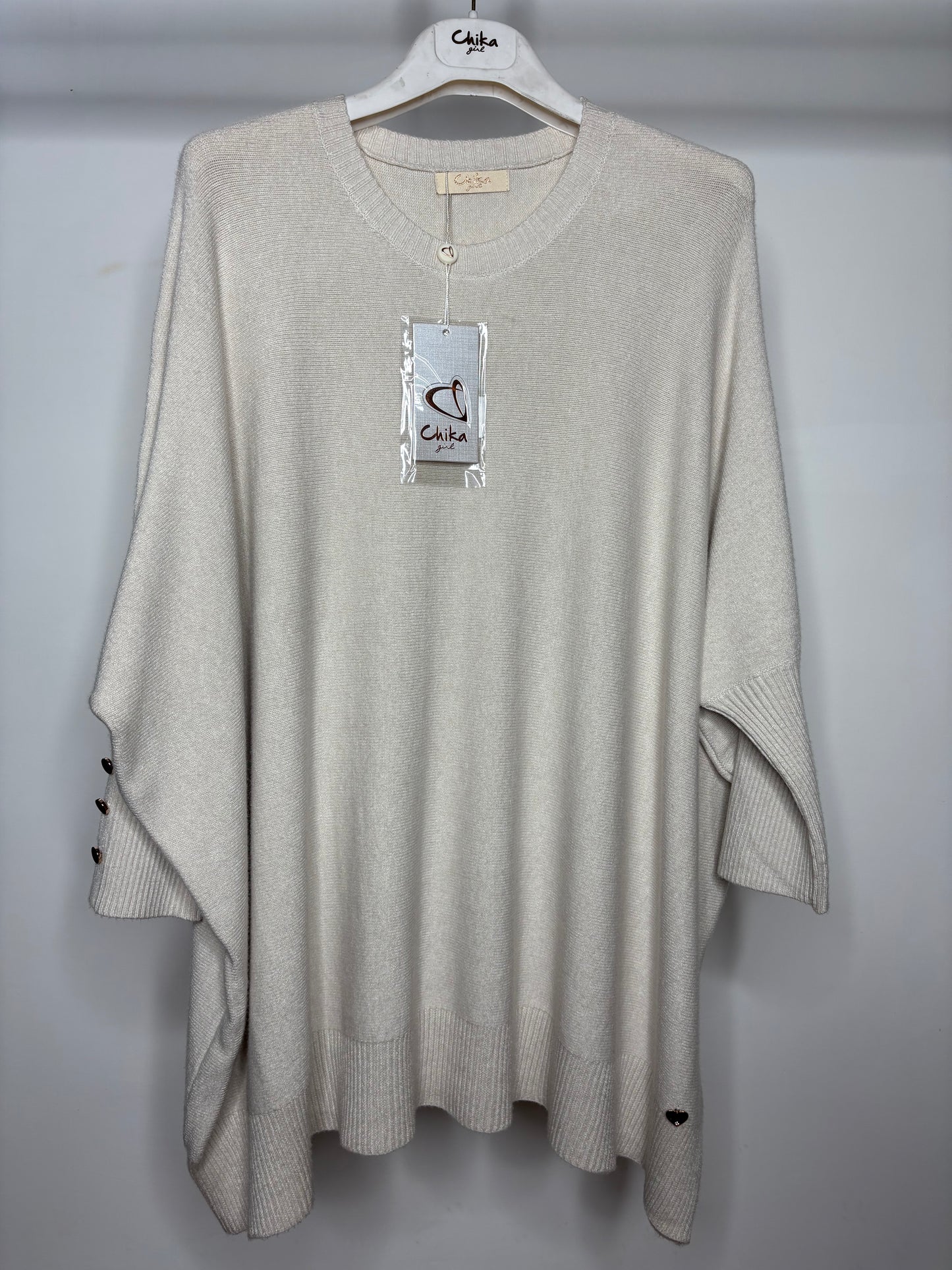 Maglia con Bottoncini su Maniche, Chika - 5 Colori