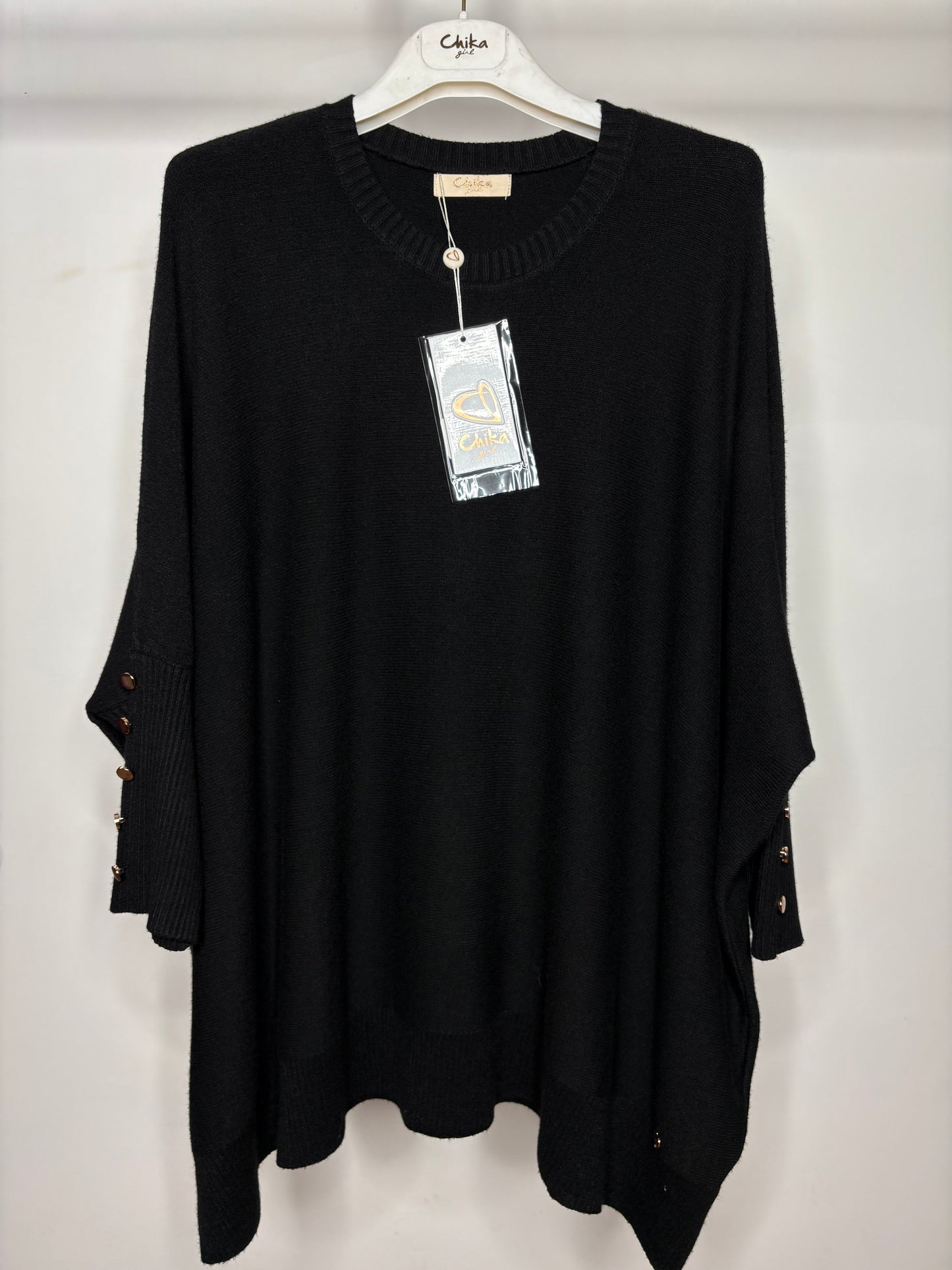 Maglia con Bottoncini su Maniche, Chika - 5 Colori