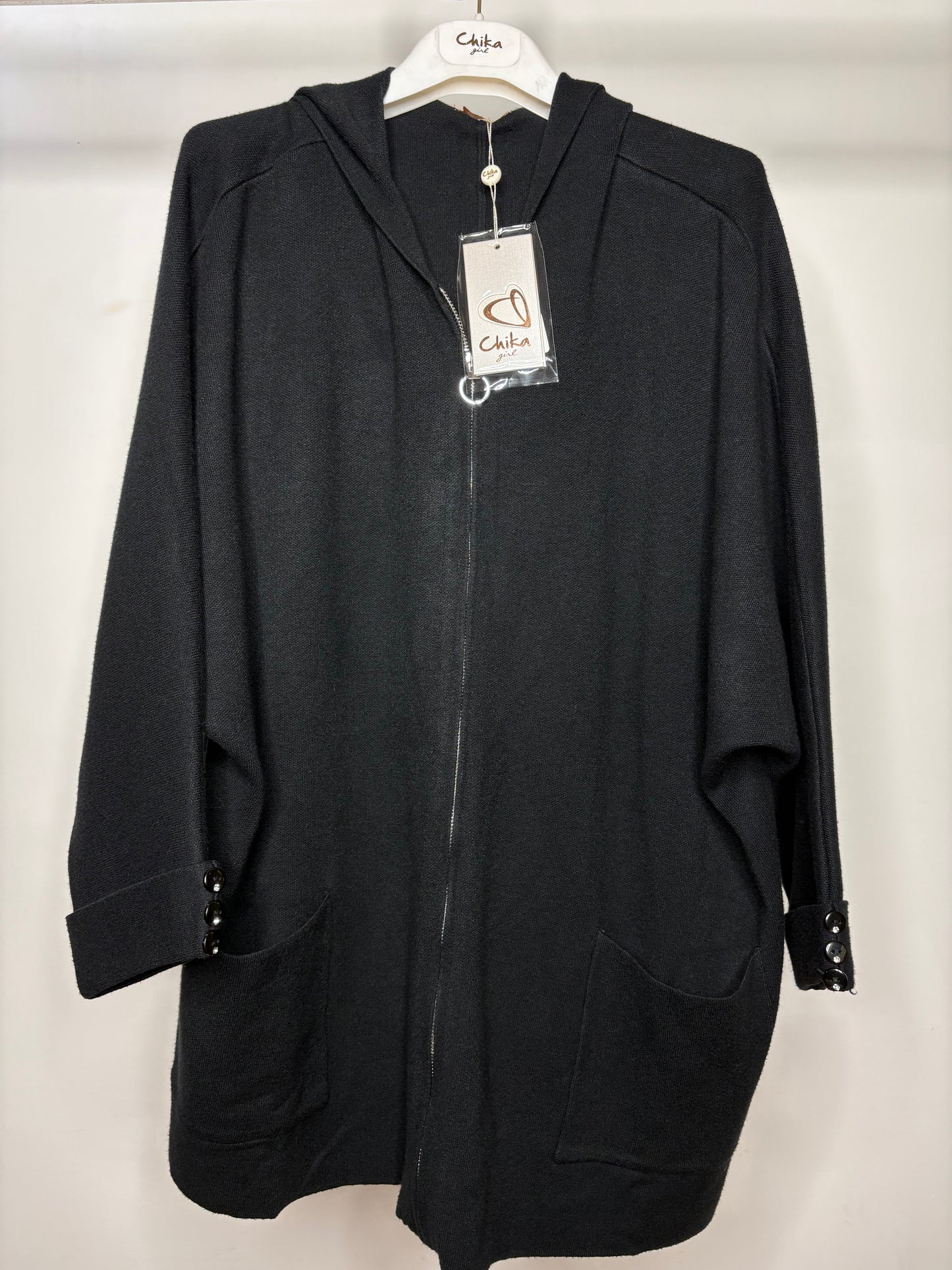 Montgomery con Cappuccio e Cerniera, Chika - Nero