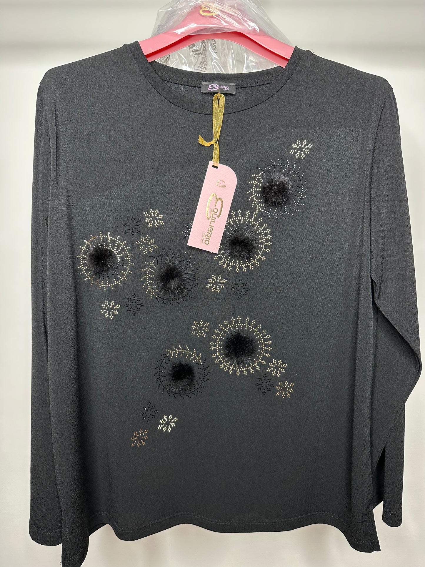 Maglia con Palline di Peluche, Equilibrio - Nero