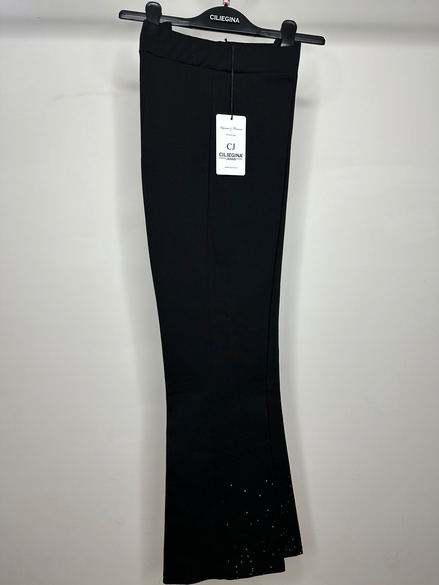 Pantaloni Elasticizzati a Zampa, Ciliegina - Nero