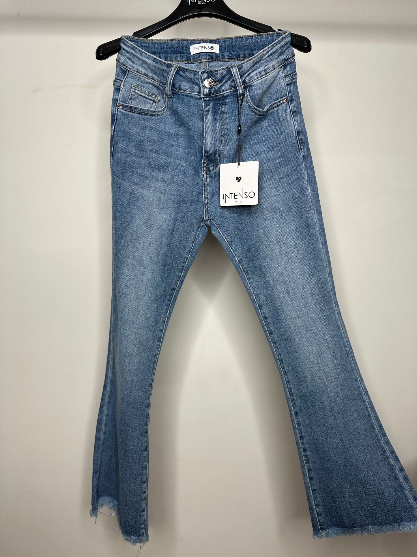 Jeans Sfrangiato, Chika - Jeans