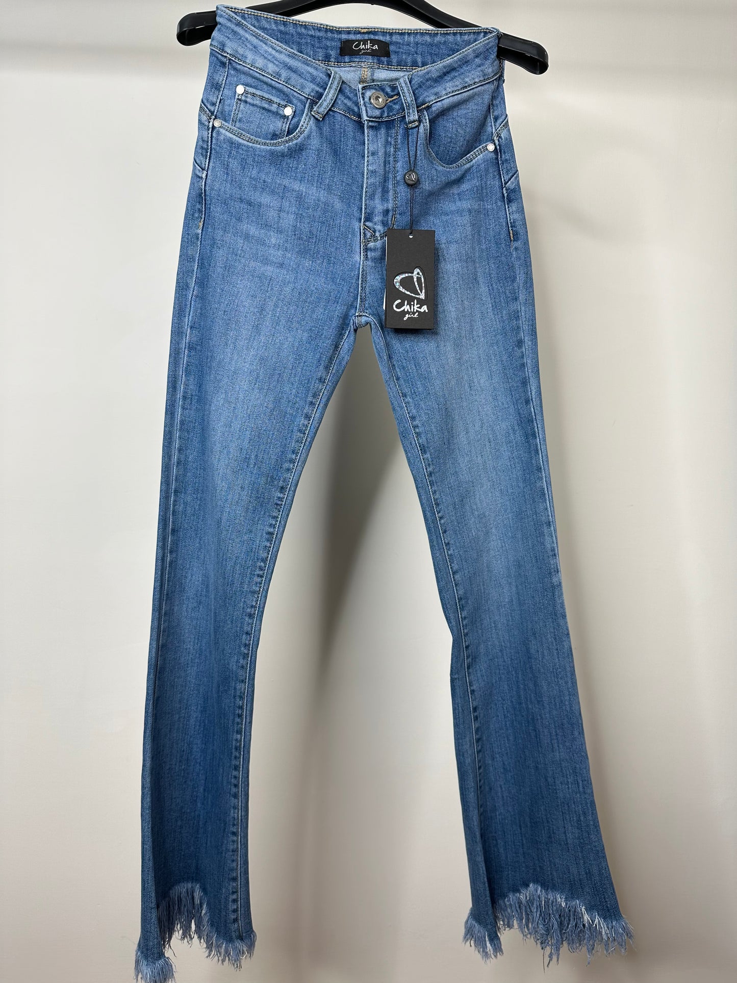 Jeans a Zampa Sfrangiato, Chika - Jeans