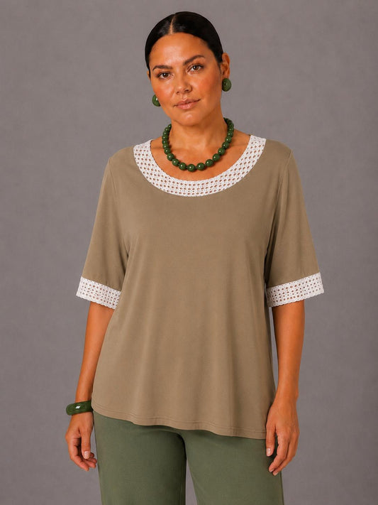 Maglia Con Ricamo Al Collo - Marrone/Blu/Beige